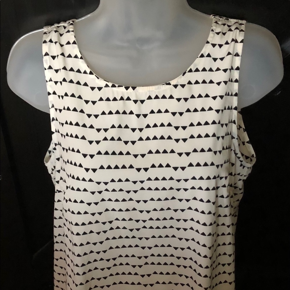 Zip back tank